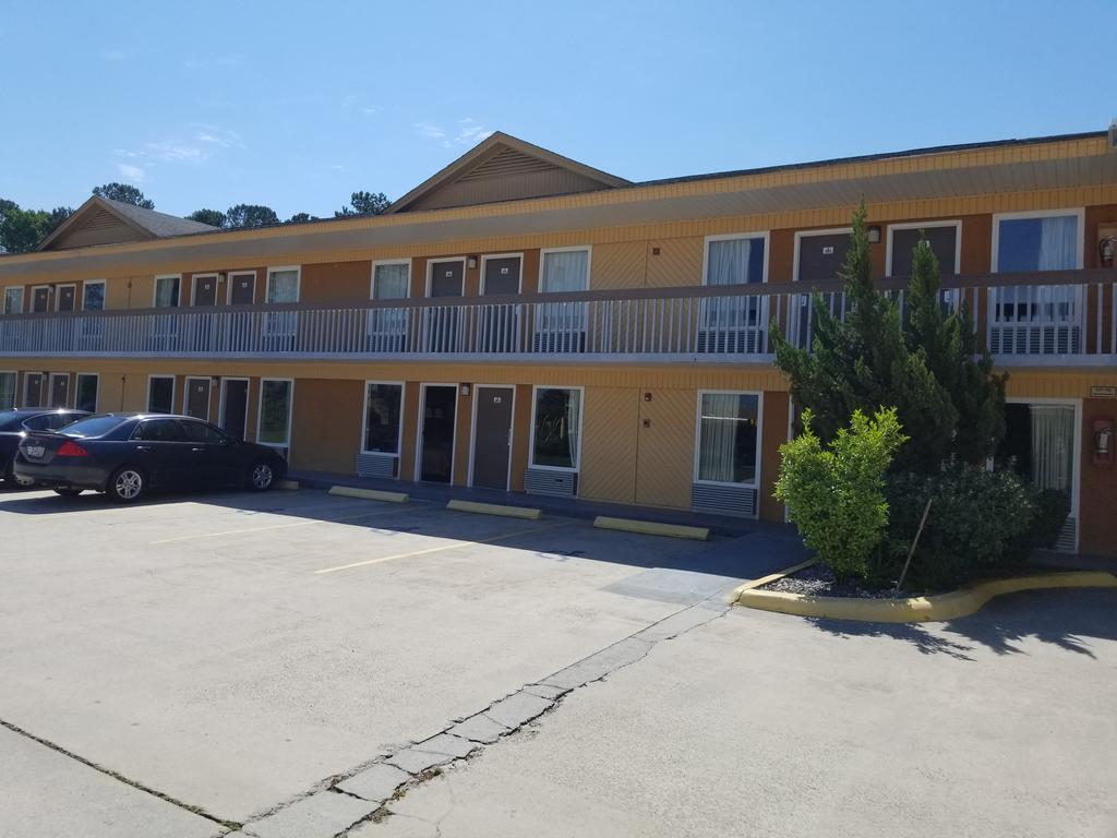 Americas Best Inn - Savannah I-95 Georgetown Exterior photo